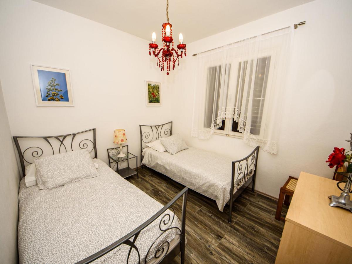 Holiday Home Silvija By Interhome Supetar Bagian luar foto