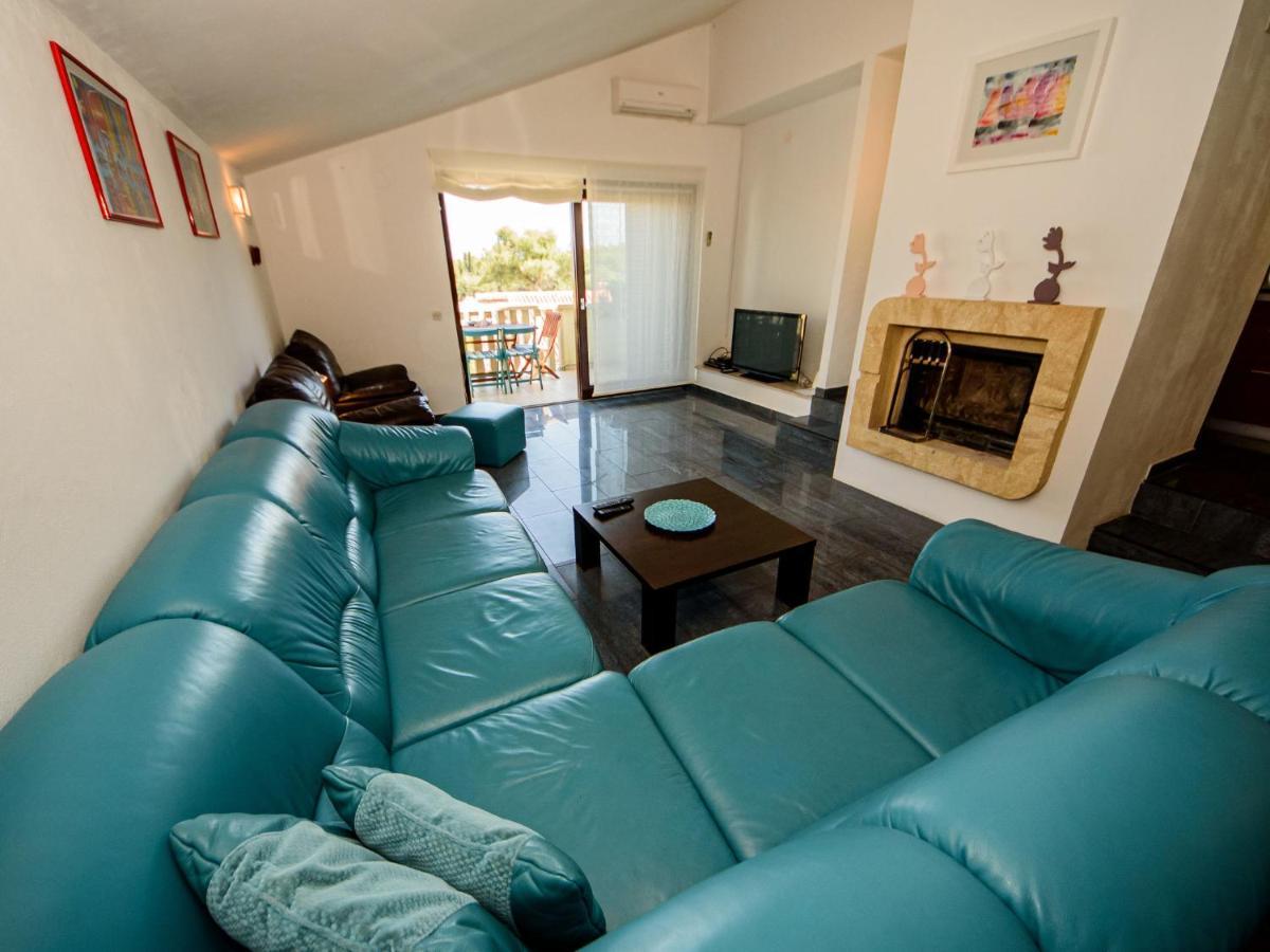 Holiday Home Silvija By Interhome Supetar Bagian luar foto